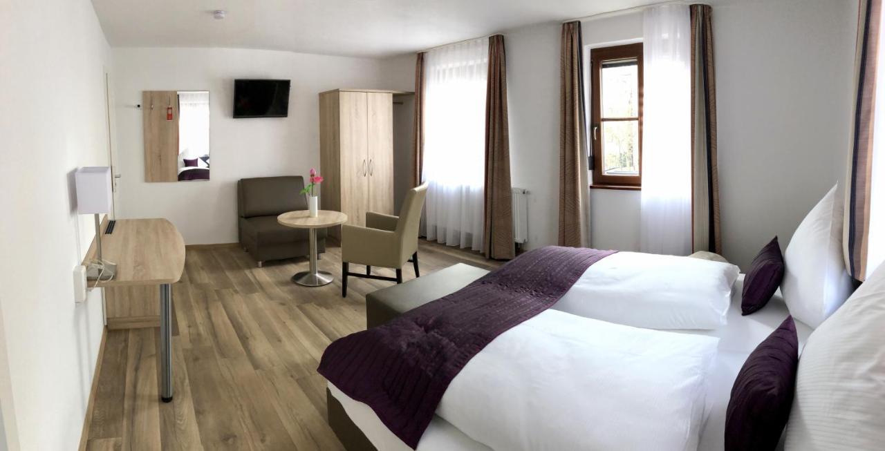 A Lotus Hotel Böblingen Eksteriør billede